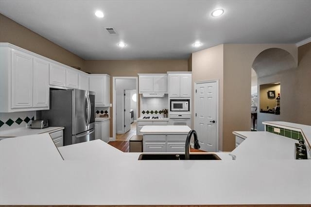 3 Savoy Court - Photo 12