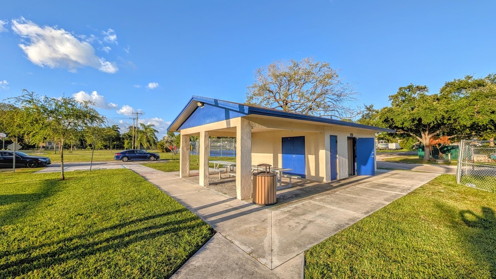407 Nw 7th Street - Photo 25