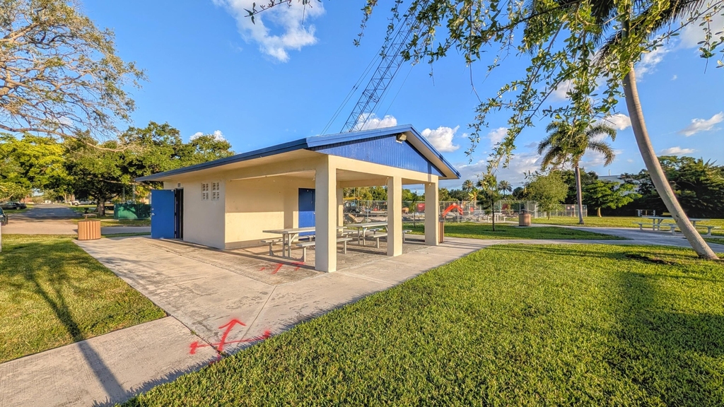 407 Nw 7th Street - Photo 24