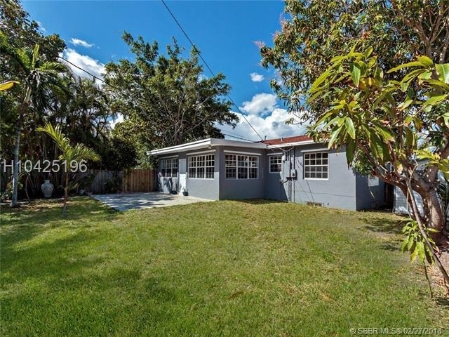 1404 Plunkett Street - Photo 9