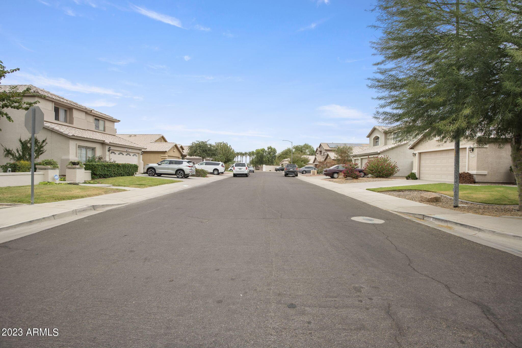 7775 N 52nd Drive - Photo 47