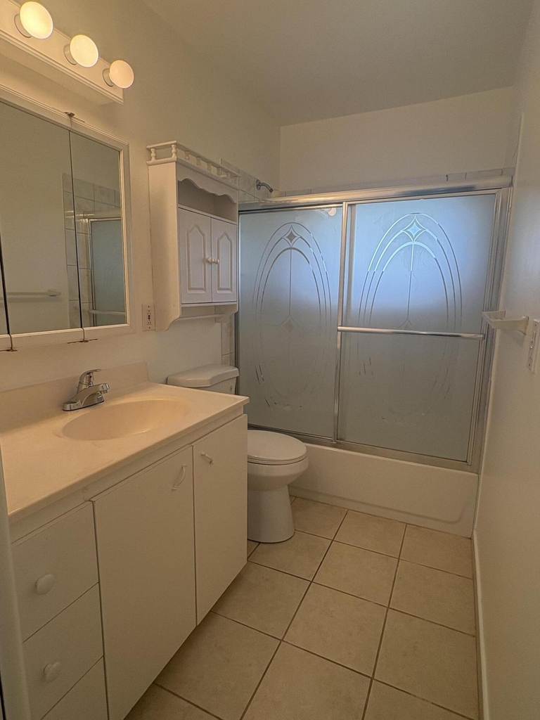 2522 Emory Drive E - Photo 5