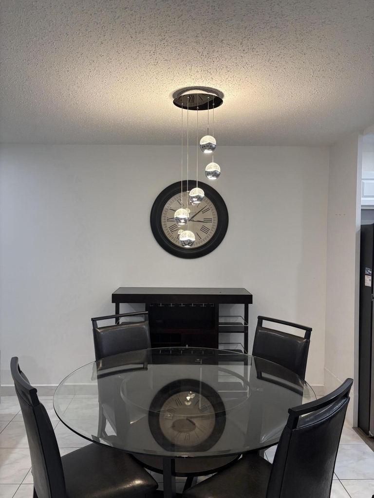 2522 Emory Drive E - Photo 2