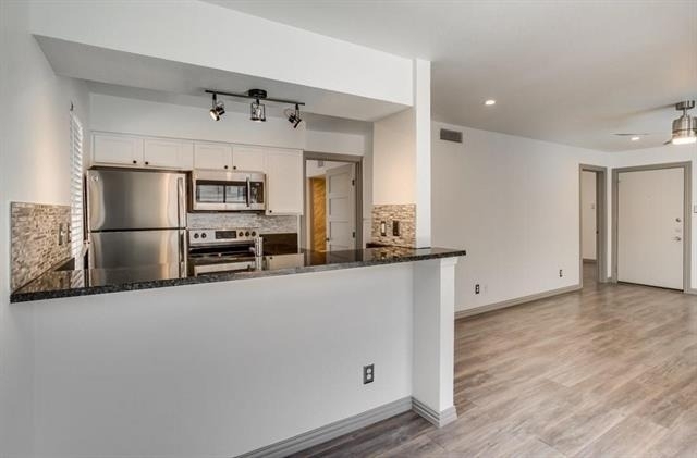 2800 Douglas Avenue - Photo 3