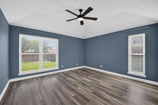 1521 Glenmore Drive - Photo 7
