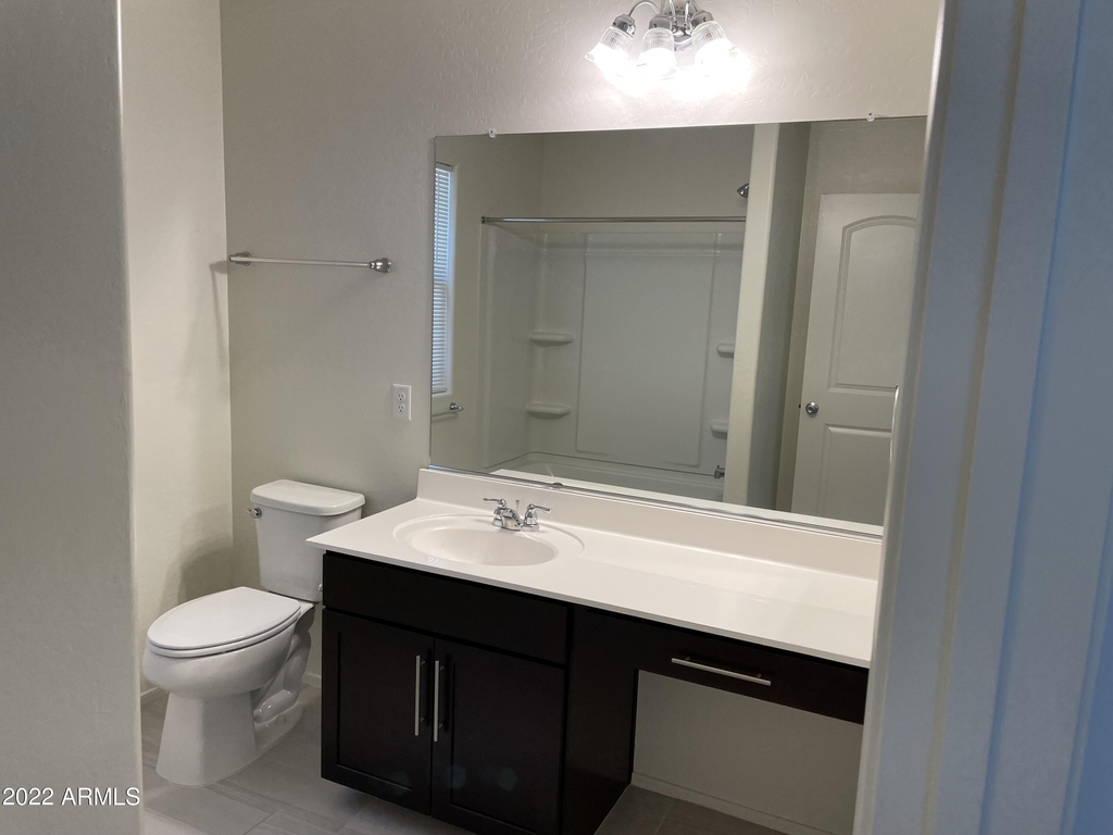 16623 W Culver Street - Photo 15