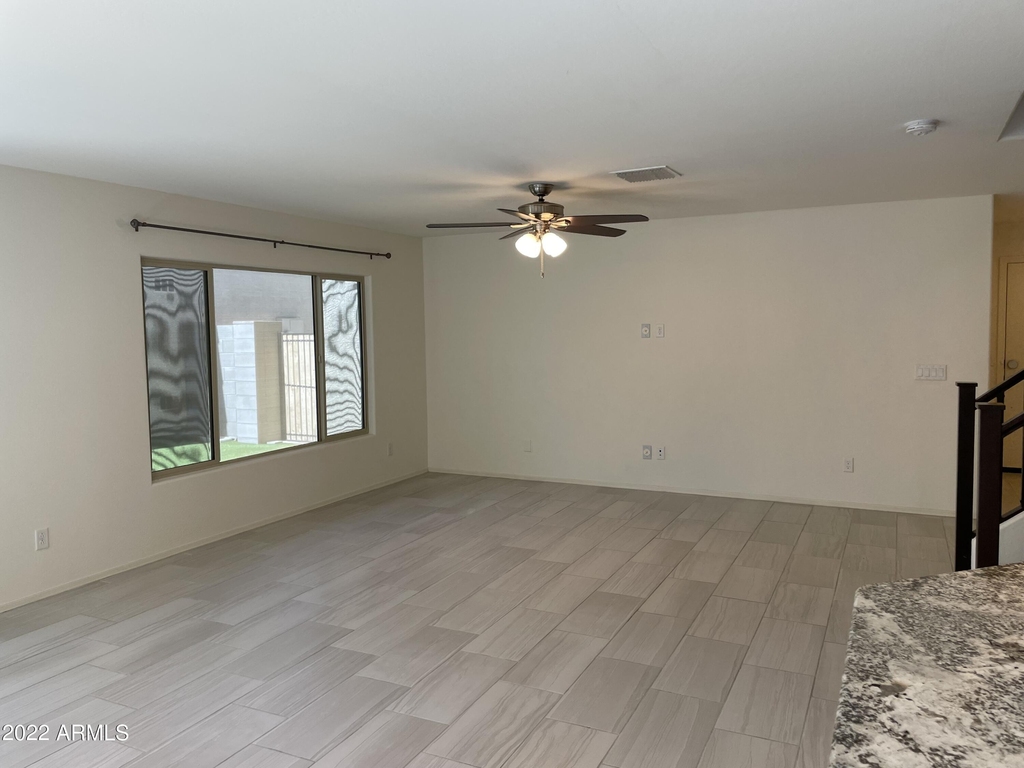 16623 W Culver Street - Photo 4
