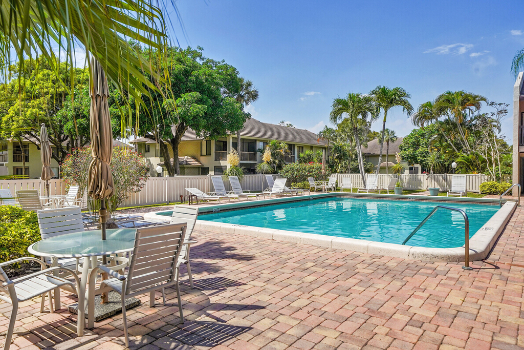 159 Nw 70th Street - Photo 22