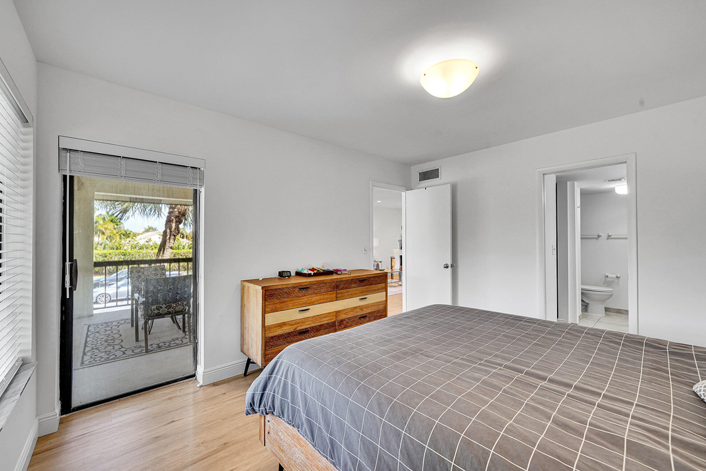 159 Nw 70th Street - Photo 12