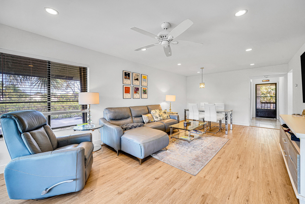 159 Nw 70th Street - Photo 2