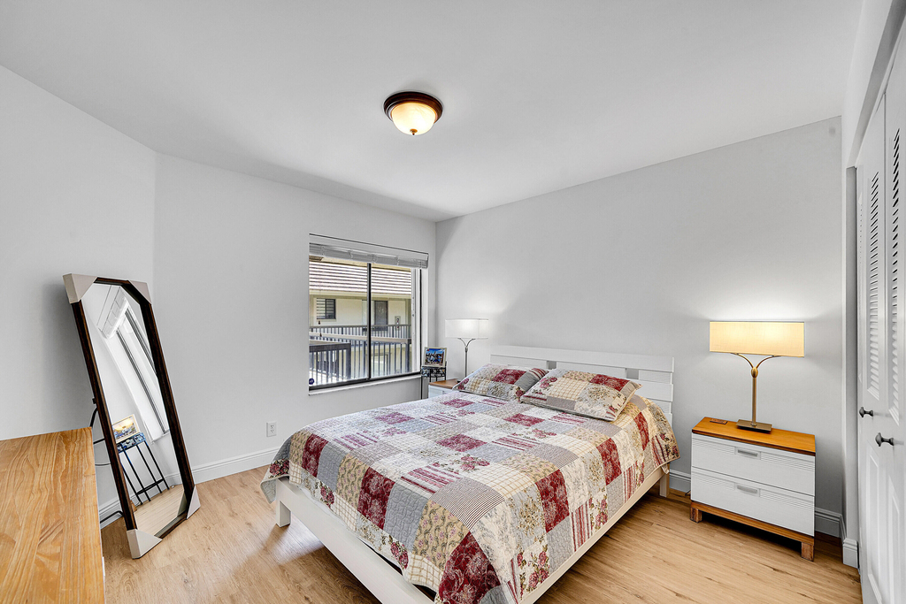 159 Nw 70th Street - Photo 16