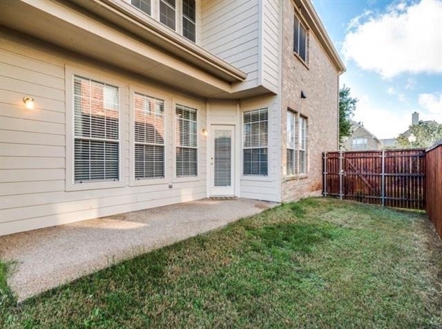 516 Hawken Drive - Photo 22
