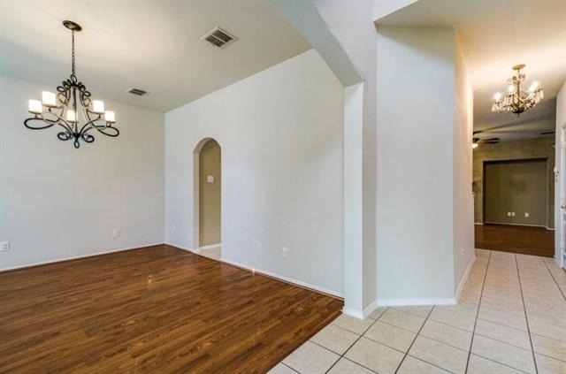 516 Hawken Drive - Photo 2