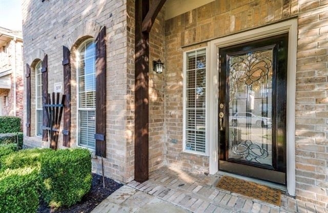 516 Hawken Drive - Photo 1
