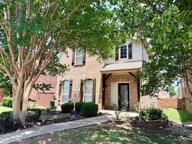 516 Hawken Drive - Photo 0