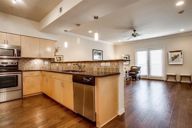 3102 Kings Road - Photo 4