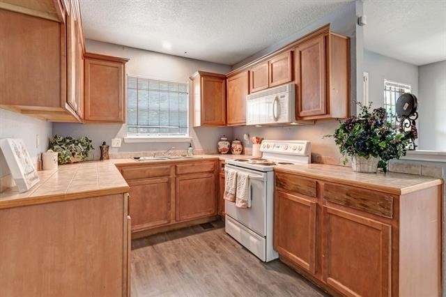 1418 Mulkey Street - Photo 9