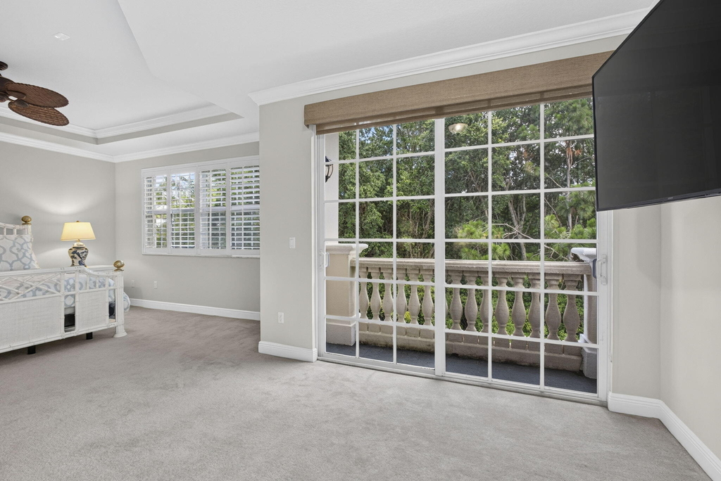 222 Tresana Boulevard - Photo 30