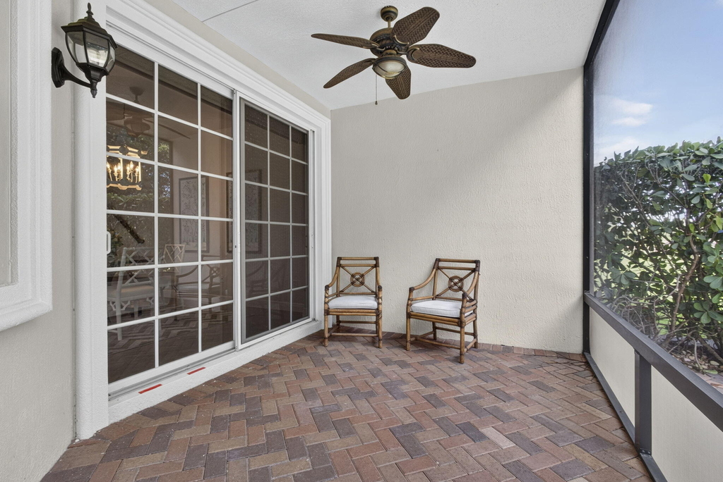 222 Tresana Boulevard - Photo 45