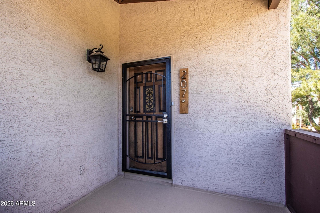 3102 E Clarendon Avenue - Photo 2