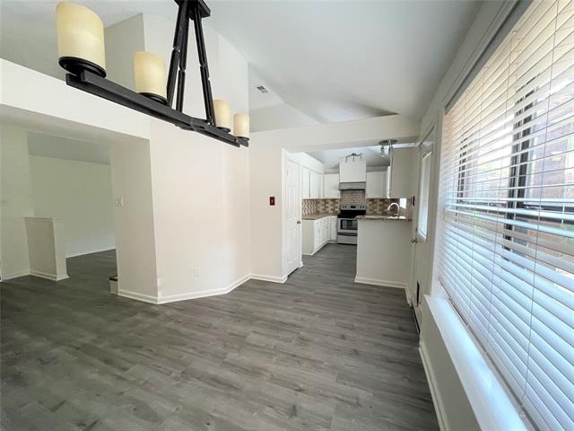 621 Phillips Drive - Photo 5