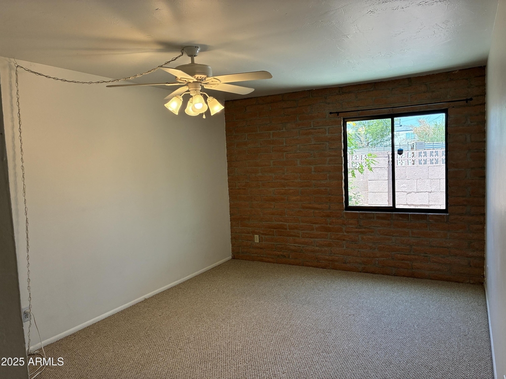 3066 N 32nd Street - Photo 10