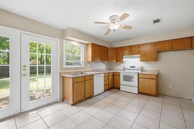 308 N Roe Street - Photo 8