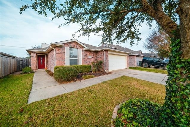 2211 Lilac Circle - Photo 1