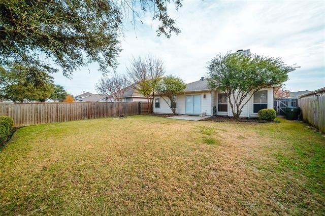 2211 Lilac Circle - Photo 22