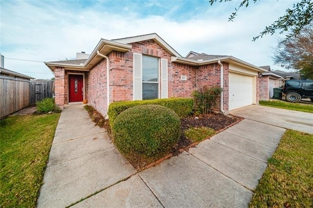2211 Lilac Circle - Photo 0