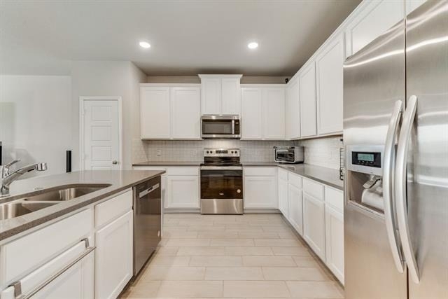 3403 Western Trail - Photo 20