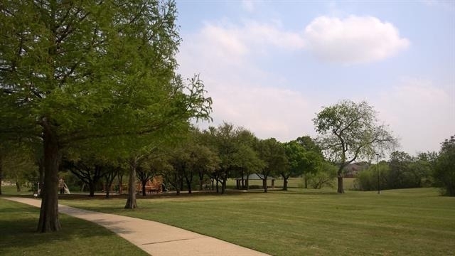 2312 Blue Cypress Drive - Photo 32