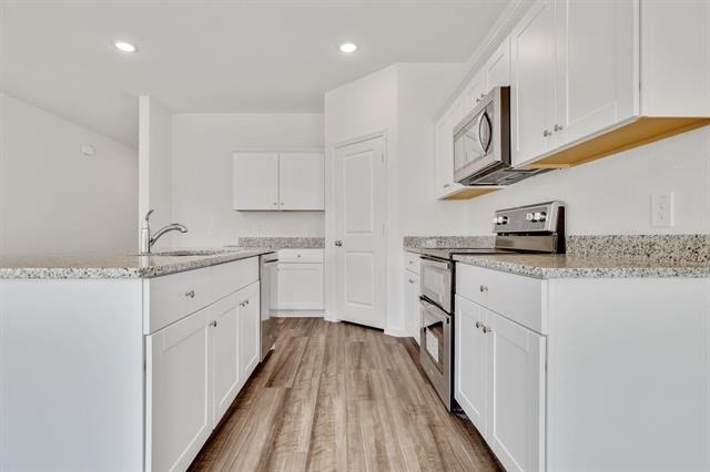795 Yorkshire Drive - Photo 24