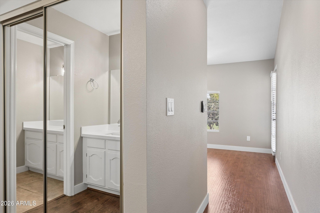 11011 N 92nd Street - Photo 13