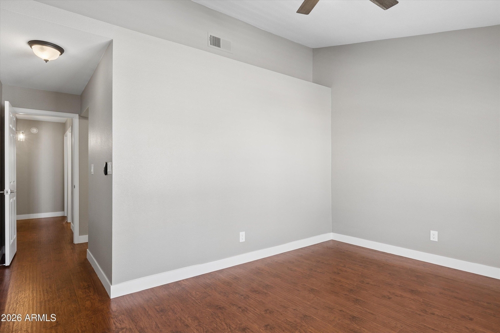 11011 N 92nd Street - Photo 12