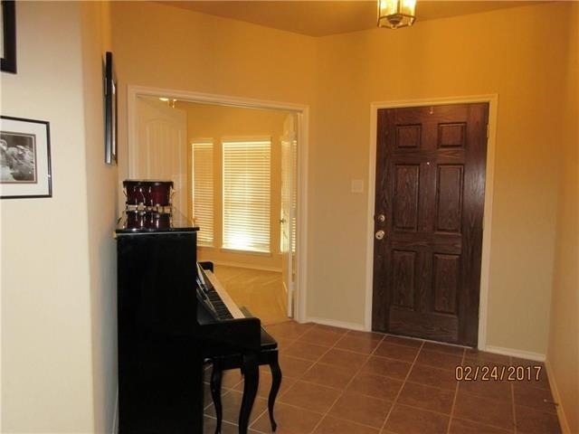 1110 Lubbock Lane - Photo 5