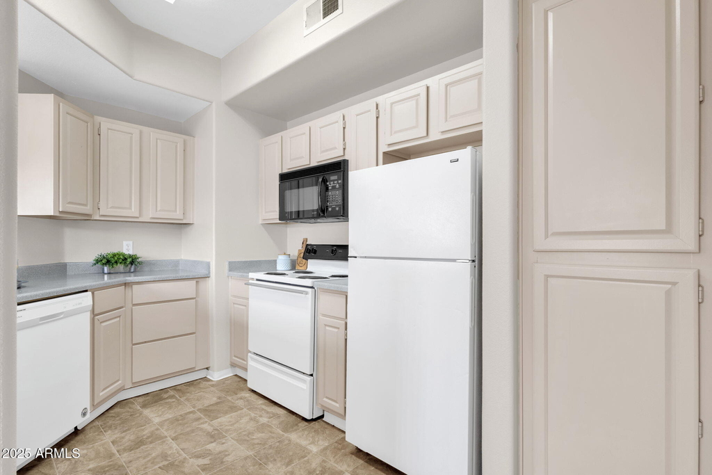 13700 N Fountain Hills Boulevard - Photo 1