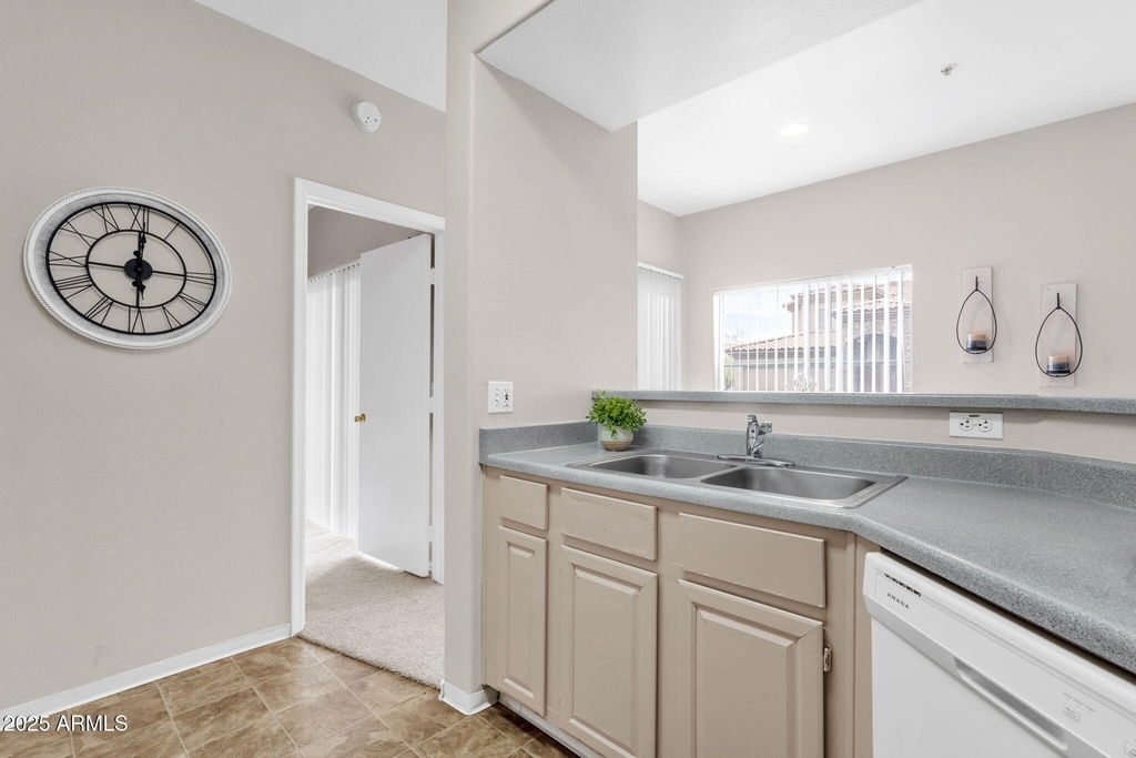 13700 N Fountain Hills Boulevard - Photo 12