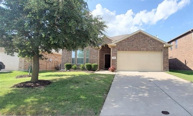 133 Oriole Drive - Photo 0