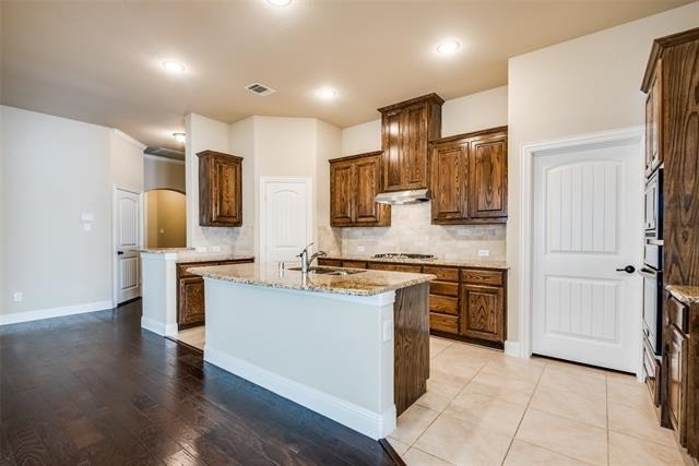 309 Harcourt Avenue - Photo 5