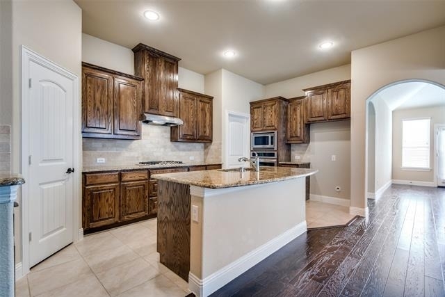 309 Harcourt Avenue - Photo 6