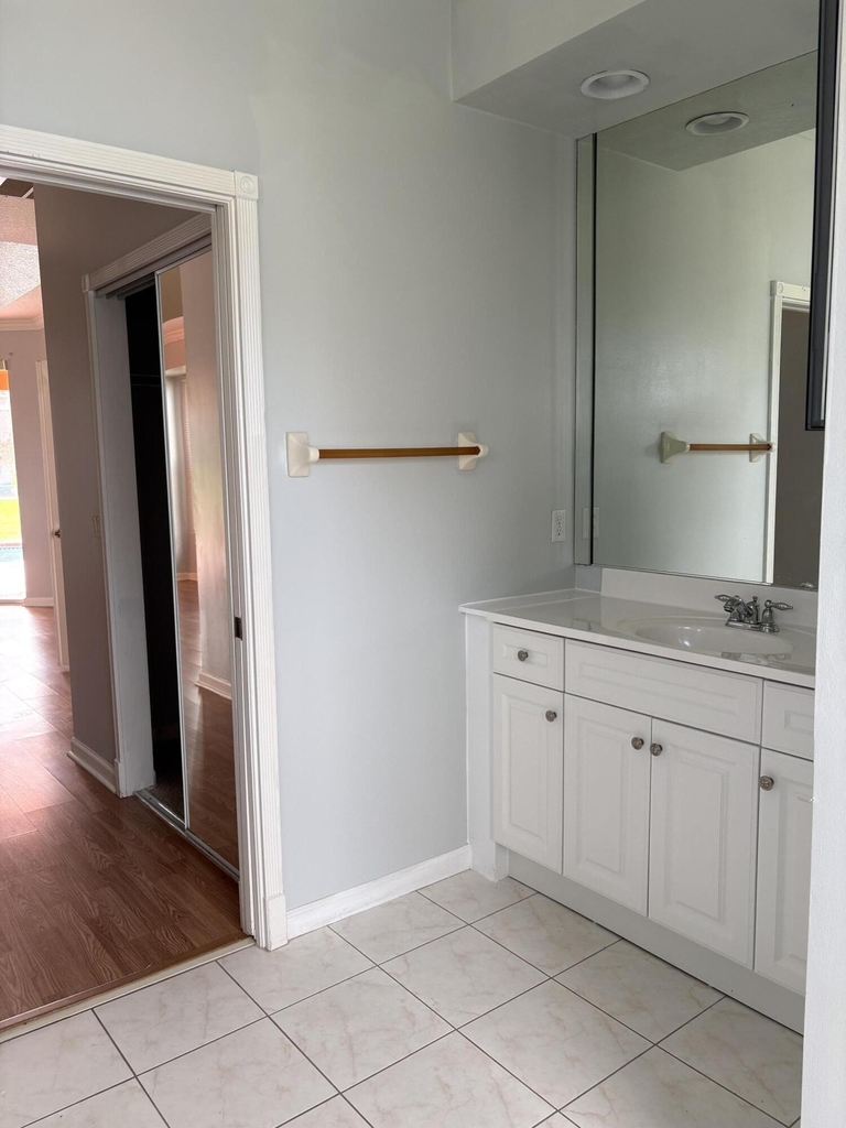 2126 Sw Gailwood Street - Photo 14