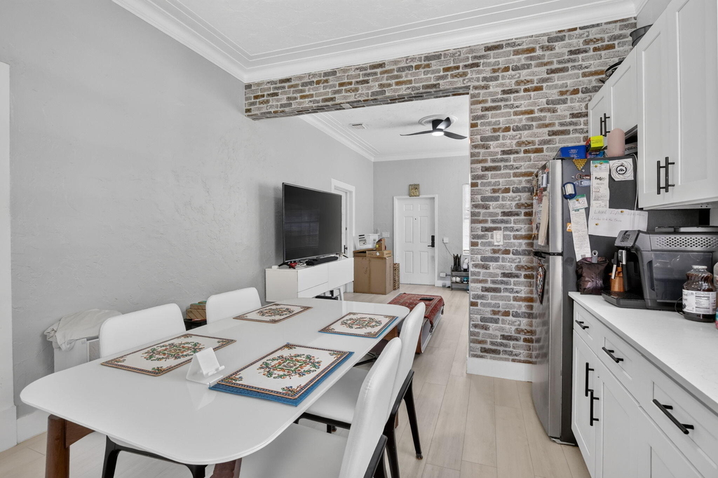 2465 Taylor Street - Photo 12