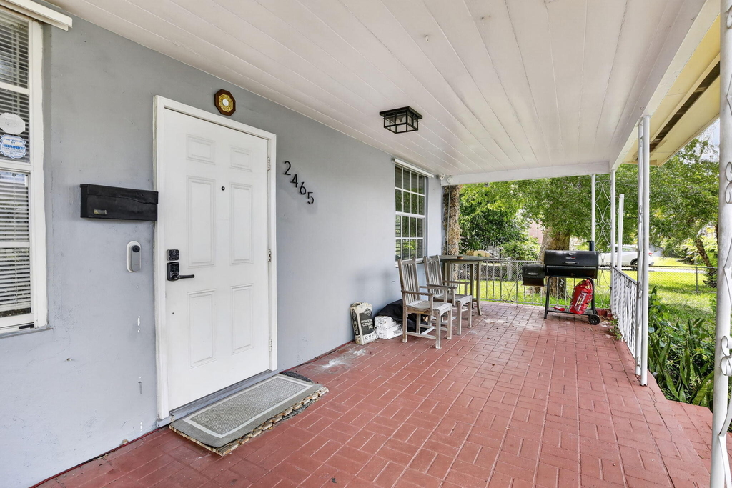 2465 Taylor Street - Photo 5