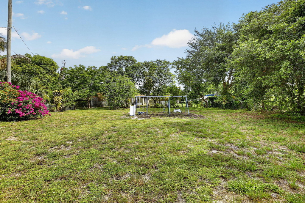 2465 Taylor Street - Photo 38
