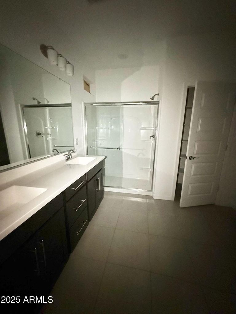 8905 W Orange Drive - Photo 21