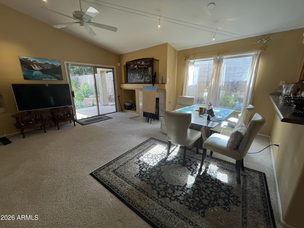 10460 E Hillery Drive - Photo 1