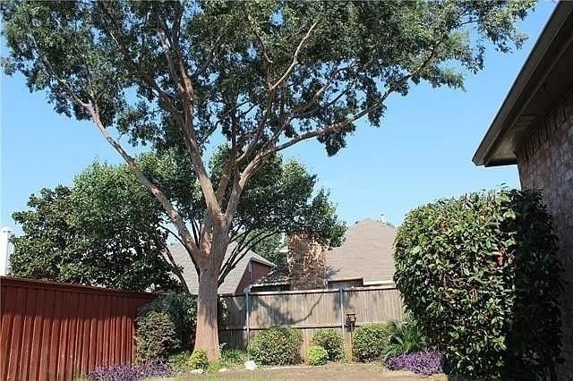 630 Waterview Drive - Photo 1