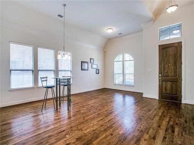 8714 Isaac Street - Photo 2