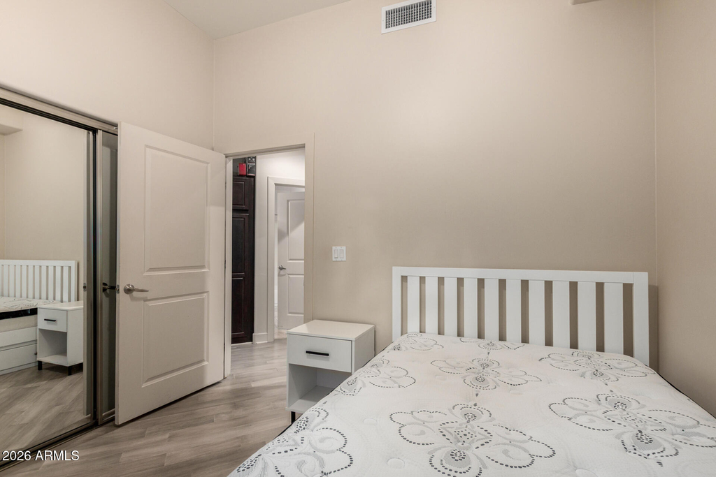 945 E Playa Del Norte Drive - Photo 18